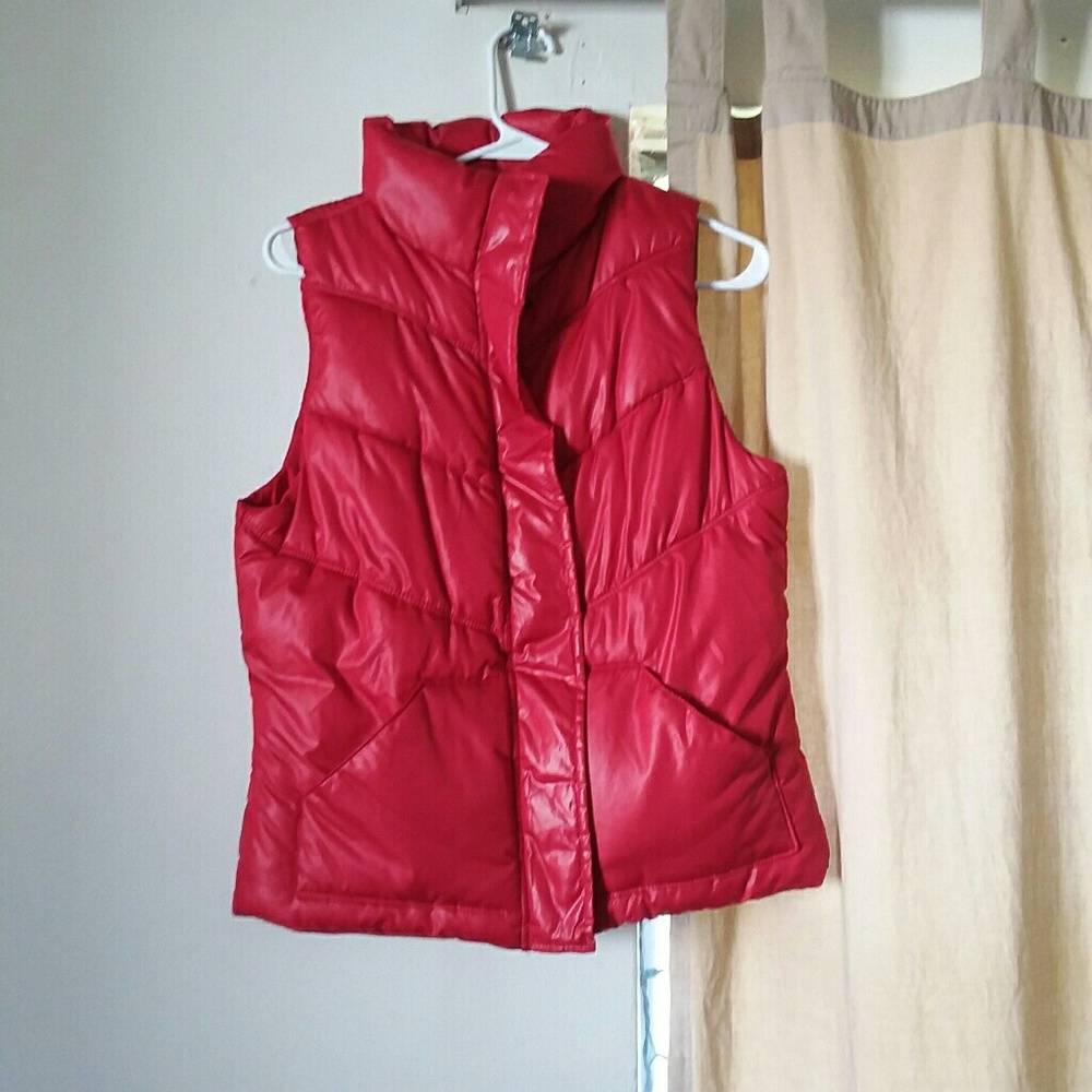 Polyester vest